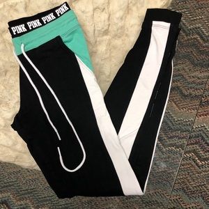 Victoria’s Secret Yoga Leggings